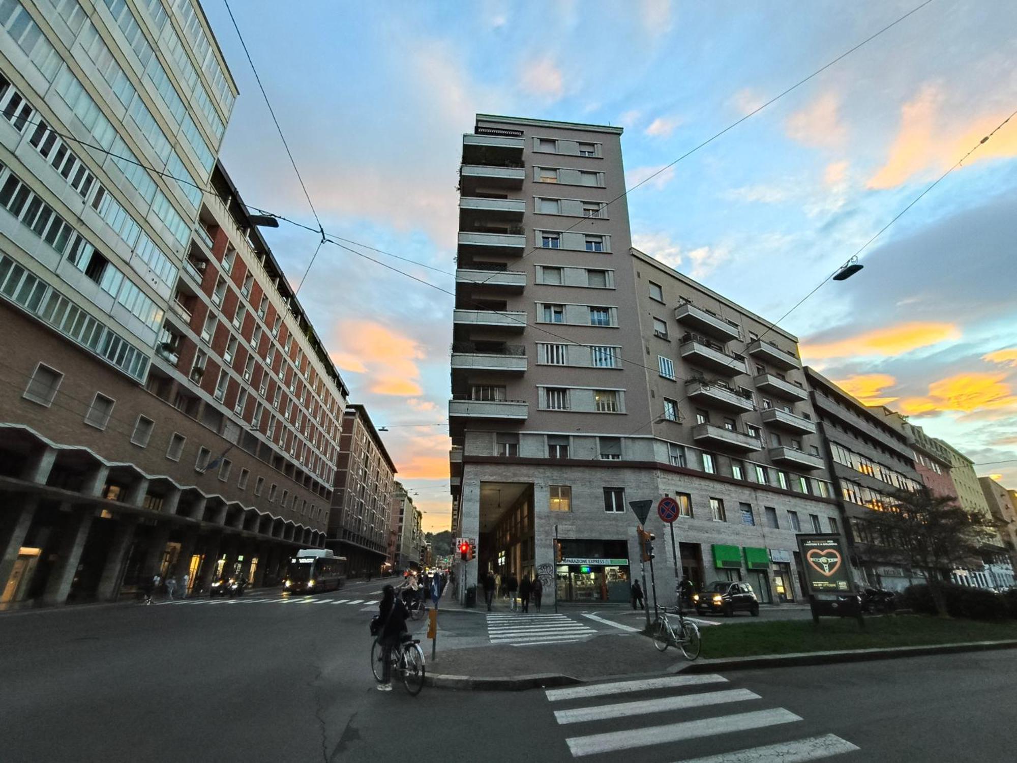 Апартаменты Fluere - Via Riva Reno Болонья Экстерьер фото